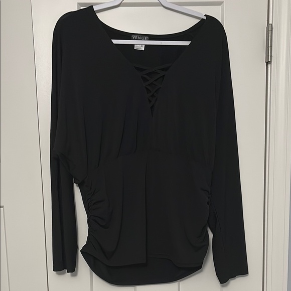 VENUS Tops - VENUS Women’s Black Top